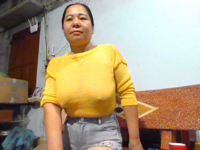 SexyQueen86 live cam on BongaCams