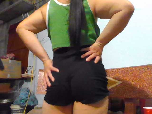SexyQueen86 live cam on BongaCams