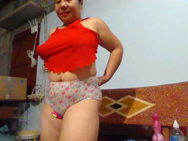 SexyQueen86 live webcam show