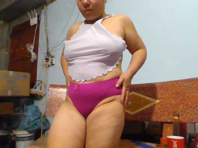 SexyQueen86 live cam on BongaCams
