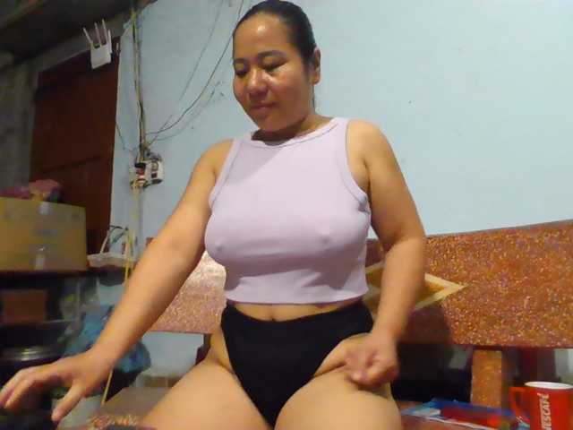 SexyQueen86 live cam on BongaCams