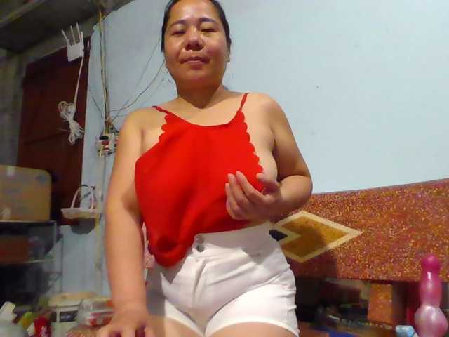 SexyQueen86 live cam on BongaCams
