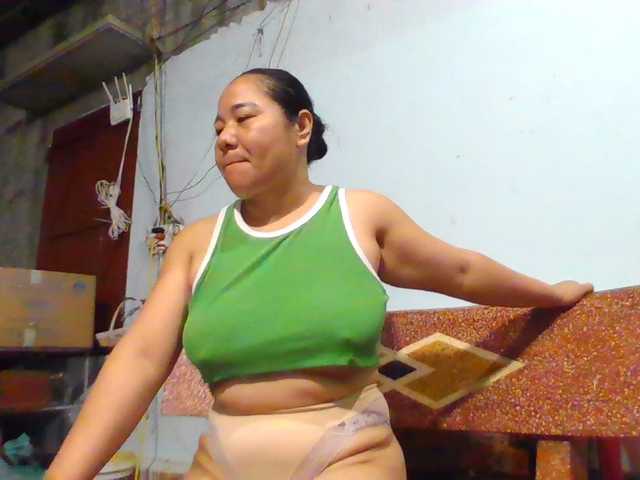SexyQueen86 live webcam show