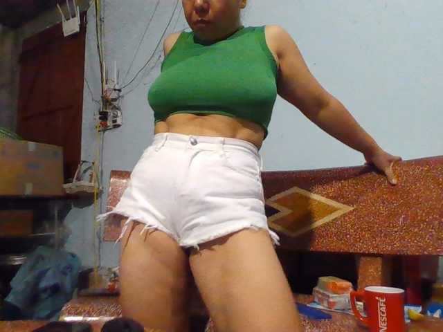 SexyQueen86 live cam on BongaCams