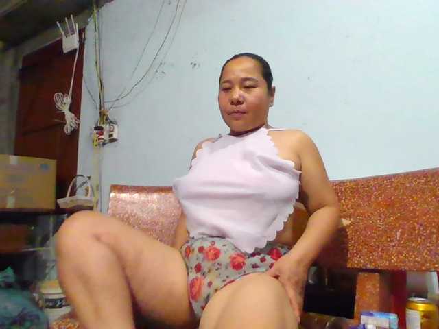SexyQueen86 live webcam show