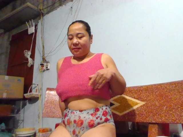 SexyQueen86 live webcam show