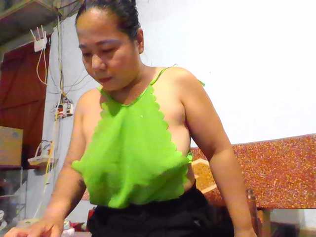 SexyQueen86 live cam on BongaCams