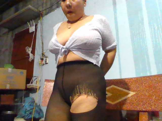 SexyQueen86 live cam on BongaCams