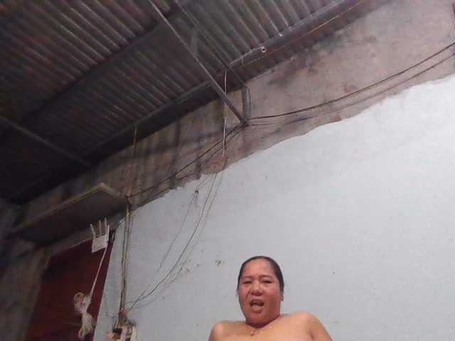 SexyQueen86 live cam on BongaCams