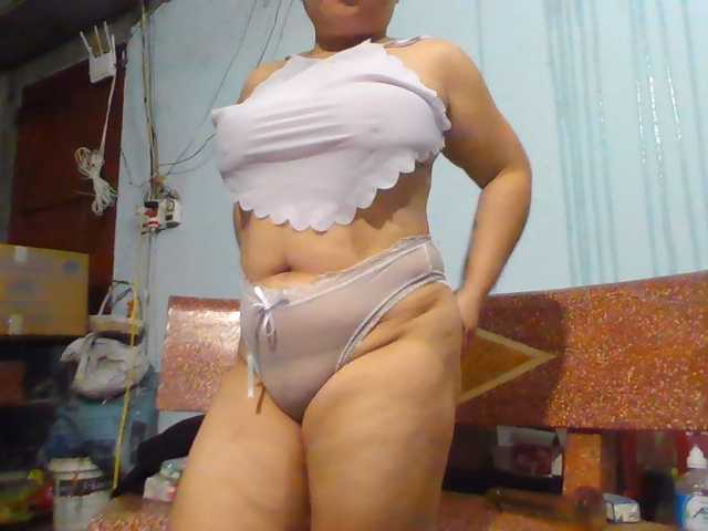 SexyQueen86 live cam on BongaCams