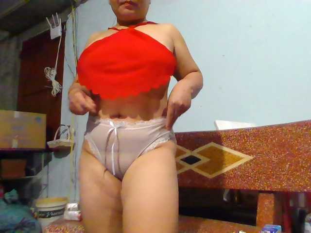 SexyQueen86 live cam on BongaCams
