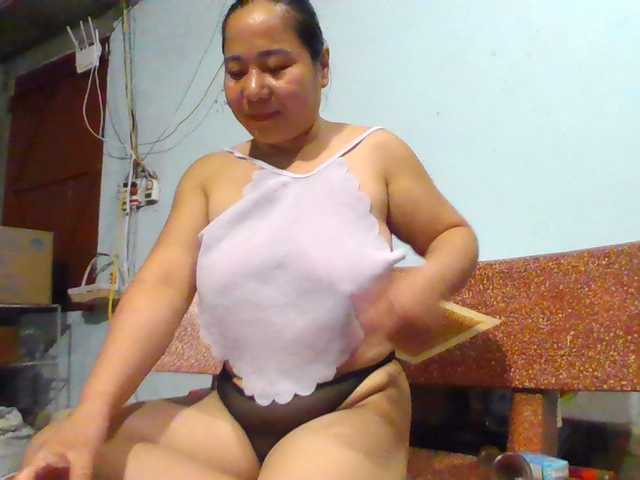 SexyQueen86 live cam on BongaCams