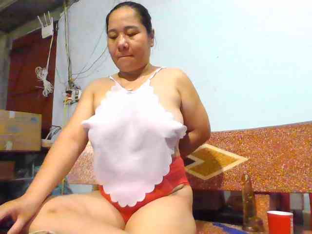 Model: SexyQueen86