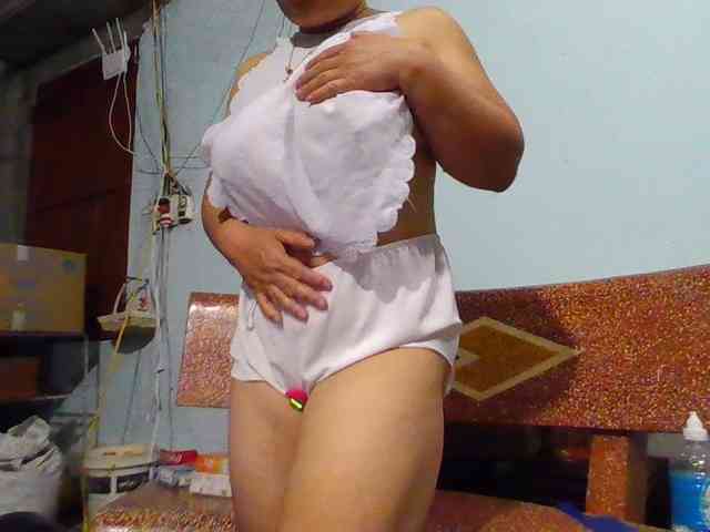 SexyQueen86 webcam