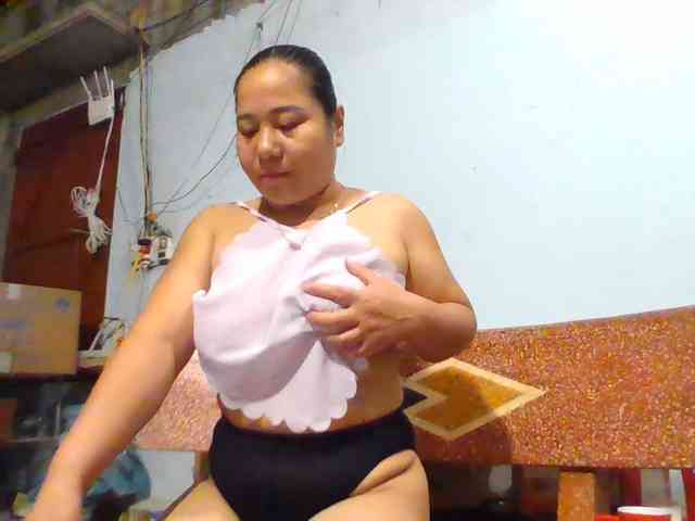 SexyQueen86 webcam