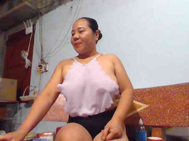 Model: SexyQueen86