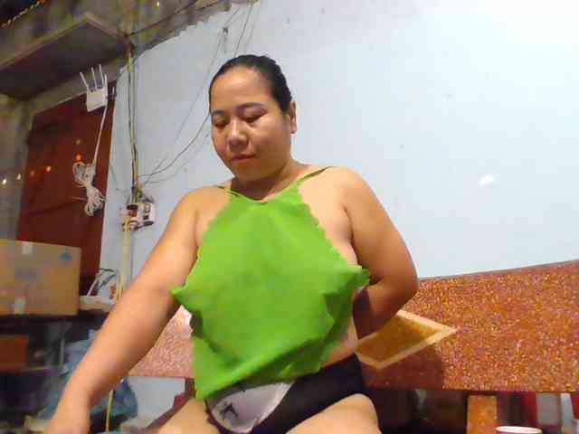 Model: SexyQueen86