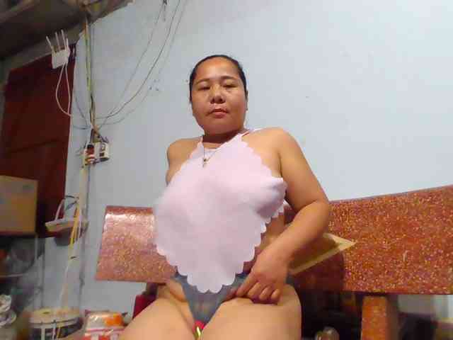 SexyQueen86 webcam