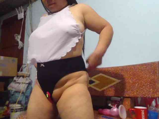 SexyQueen86 webcam