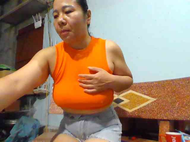 SexyQueen86 webcam