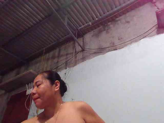 SexyQueen86 webcam