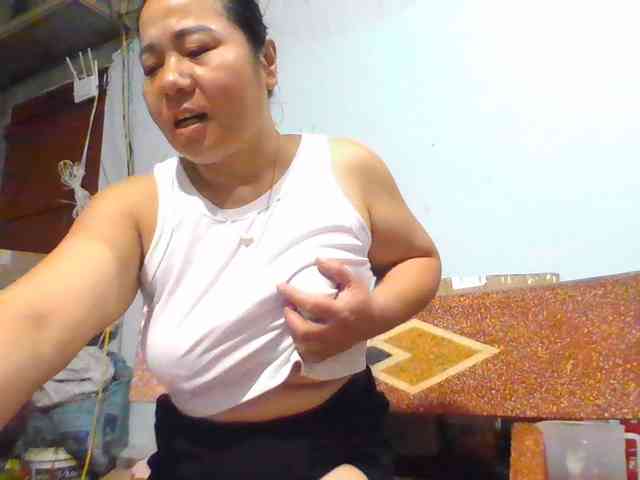 SexyQueen86 webcam