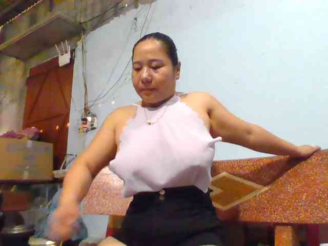 SexyQueen86 webcam
