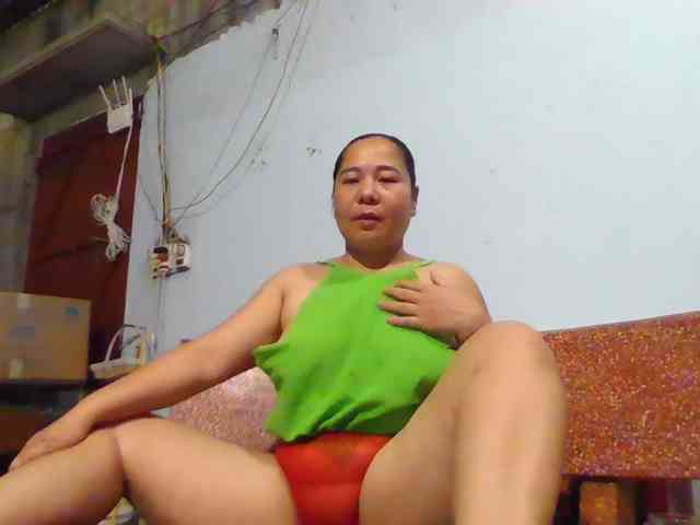SexyQueen86 webcam