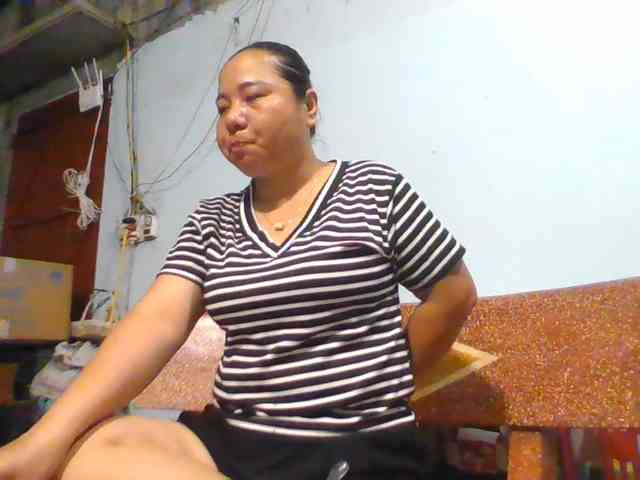 SexyQueen86 webcam