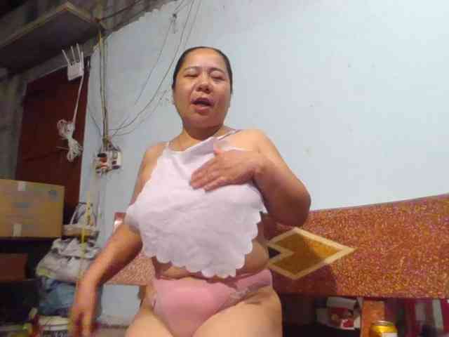 SexyQueen86 webcam