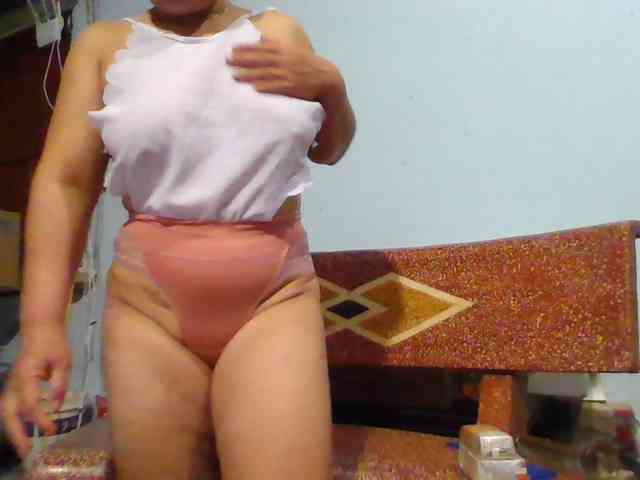 SexyQueen86 webcam