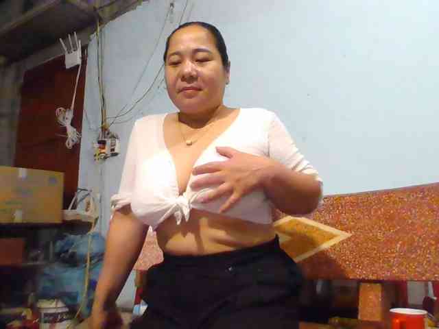 SexyQueen86 webcam