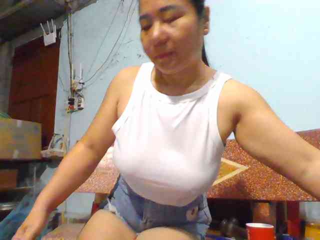 Model: SexyQueen86