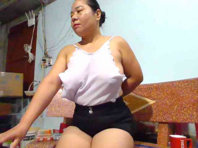 SexyQueen86 webcam