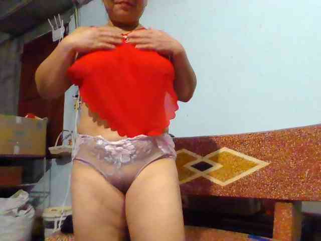 SexyQueen86 webcam