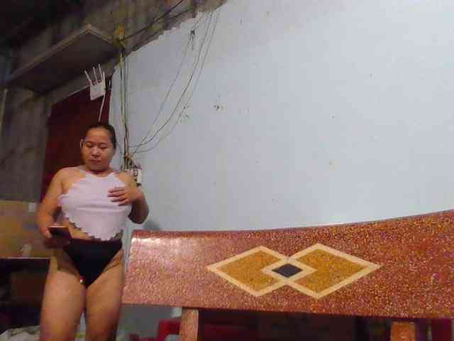 SexyQueen86 webcam