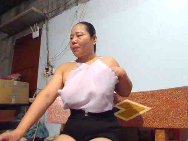 SexyQueen86 webcam