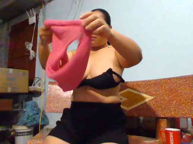 SexyQueen86 webcam