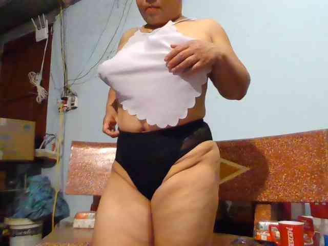 SexyQueen86 webcam