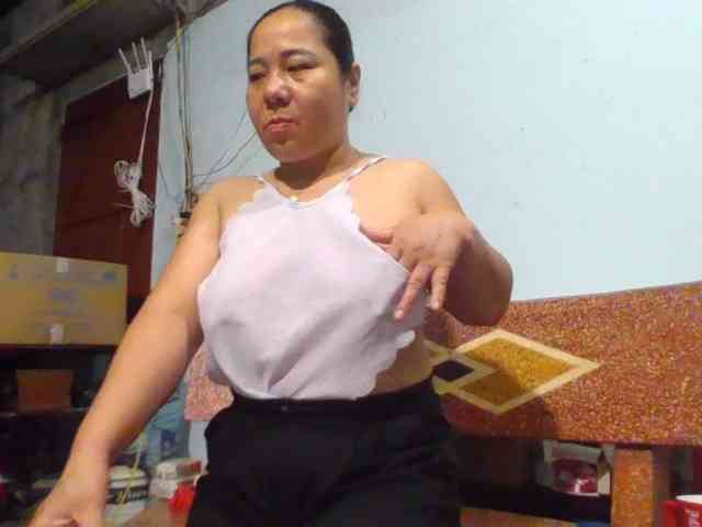 SexyQueen86 webcam