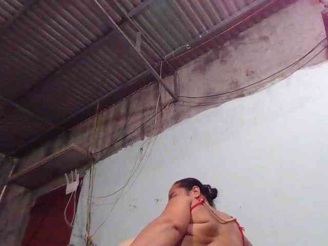 SexyQueen86 webcam
