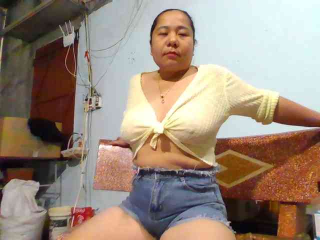 SexyQueen86 webcam