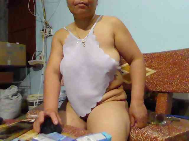 SexyQueen86 webcam