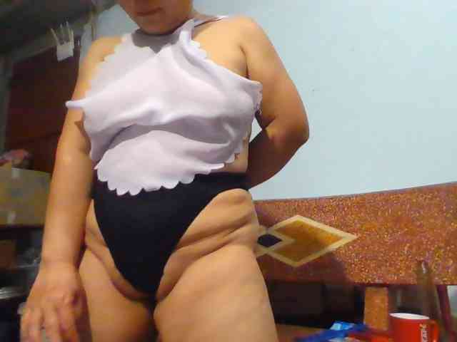 SexyQueen86 webcam