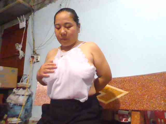 SexyQueen86 webcam