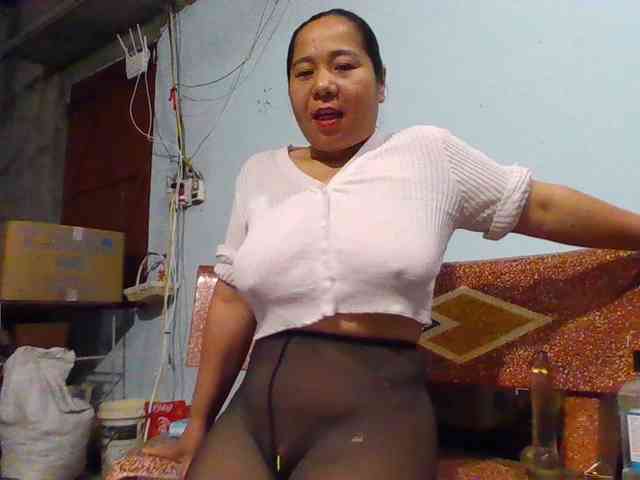 SexyQueen86 webcam