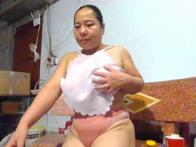 SexyQueen86 webcam
