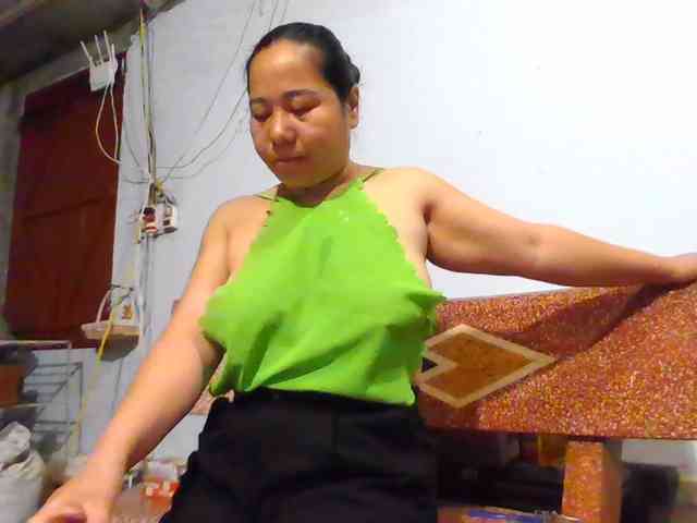 SexyQueen86 webcam