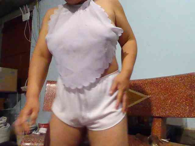 SexyQueen86 webcam