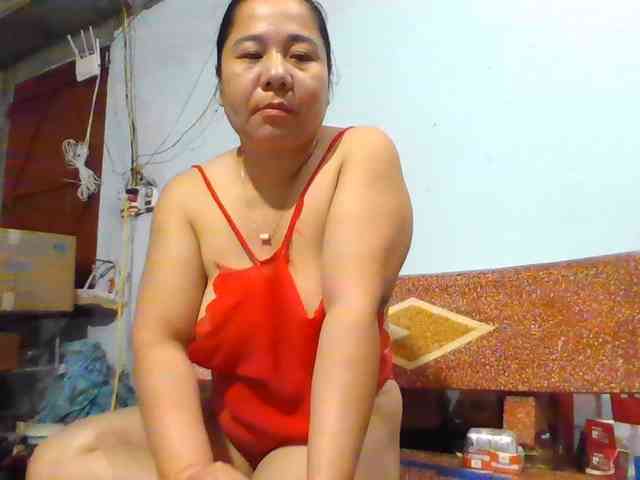 Model: SexyQueen86